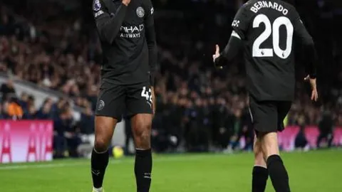 基尔0-3遭美因茨血洗，德甲赛果惨烈