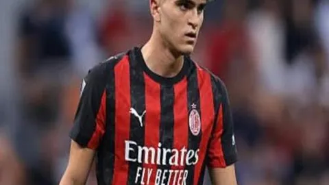 泰山对阵客家：郑铮主战 5位外籍强将压阵，4位国脚预备待发